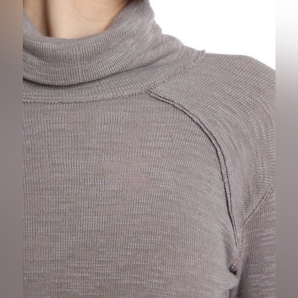 Free People We The Free Split Back Turtleneck - Picture 6 of 10